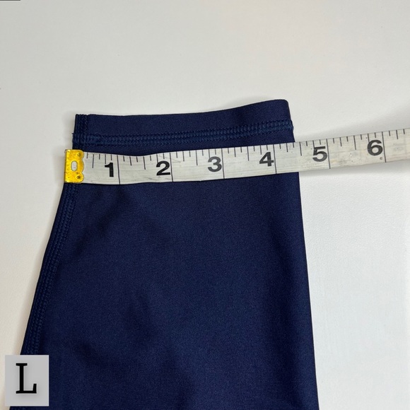 Under Armour Solid Navy Blue Leggings, High Waisted, Multiple Sizes, NWT!! - Picture 12 of 12